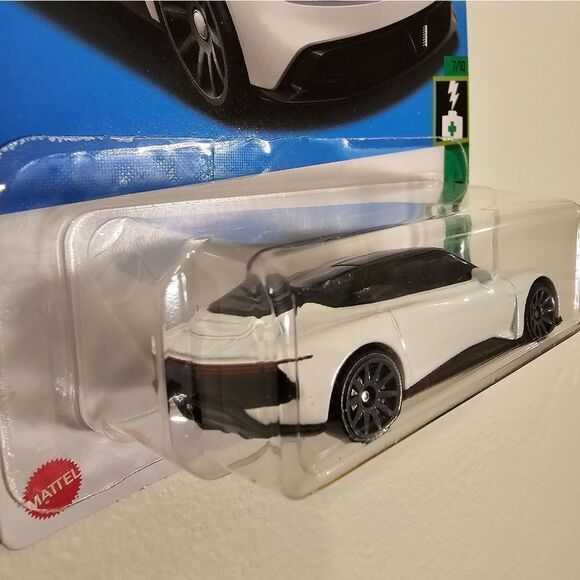 Hot Wheels Car Delorean Alpha 5 HW Green Speed Hotwheels New Electric Vehicle - Picture 2 of 5